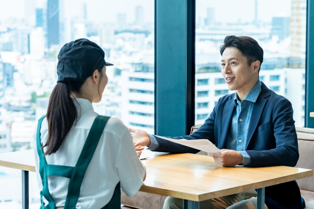 営業担当者の育成方法とは