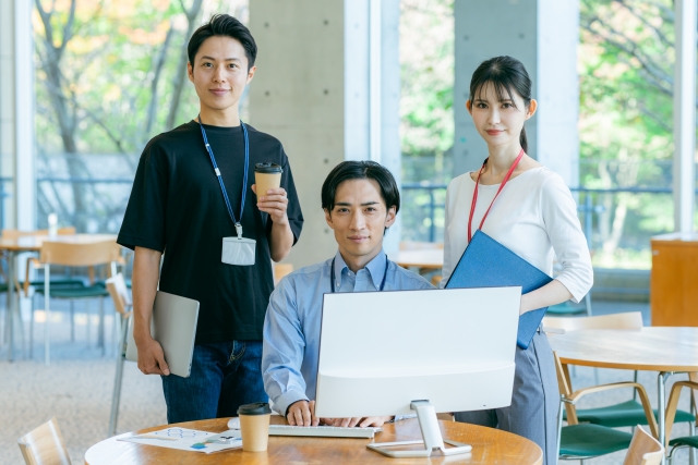 パープル企業とは